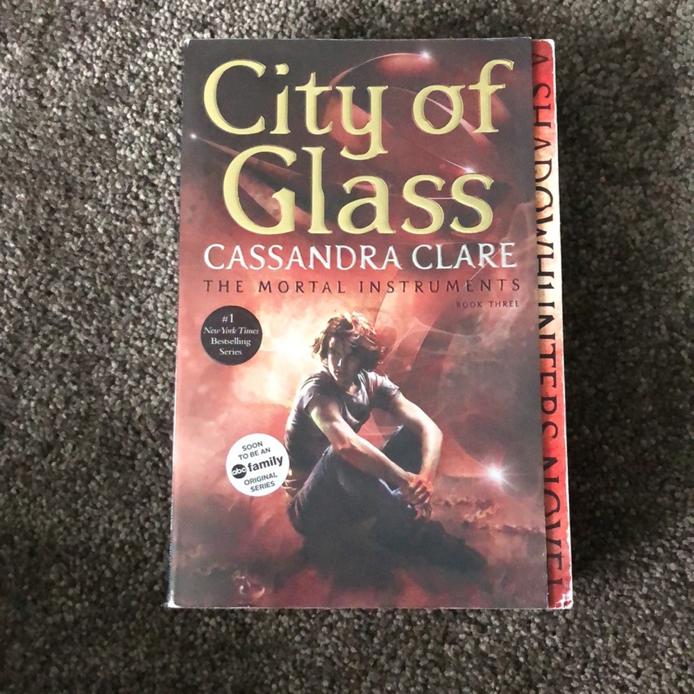 The Mortal Instruments Books 1-3 - Picture 6 of 7